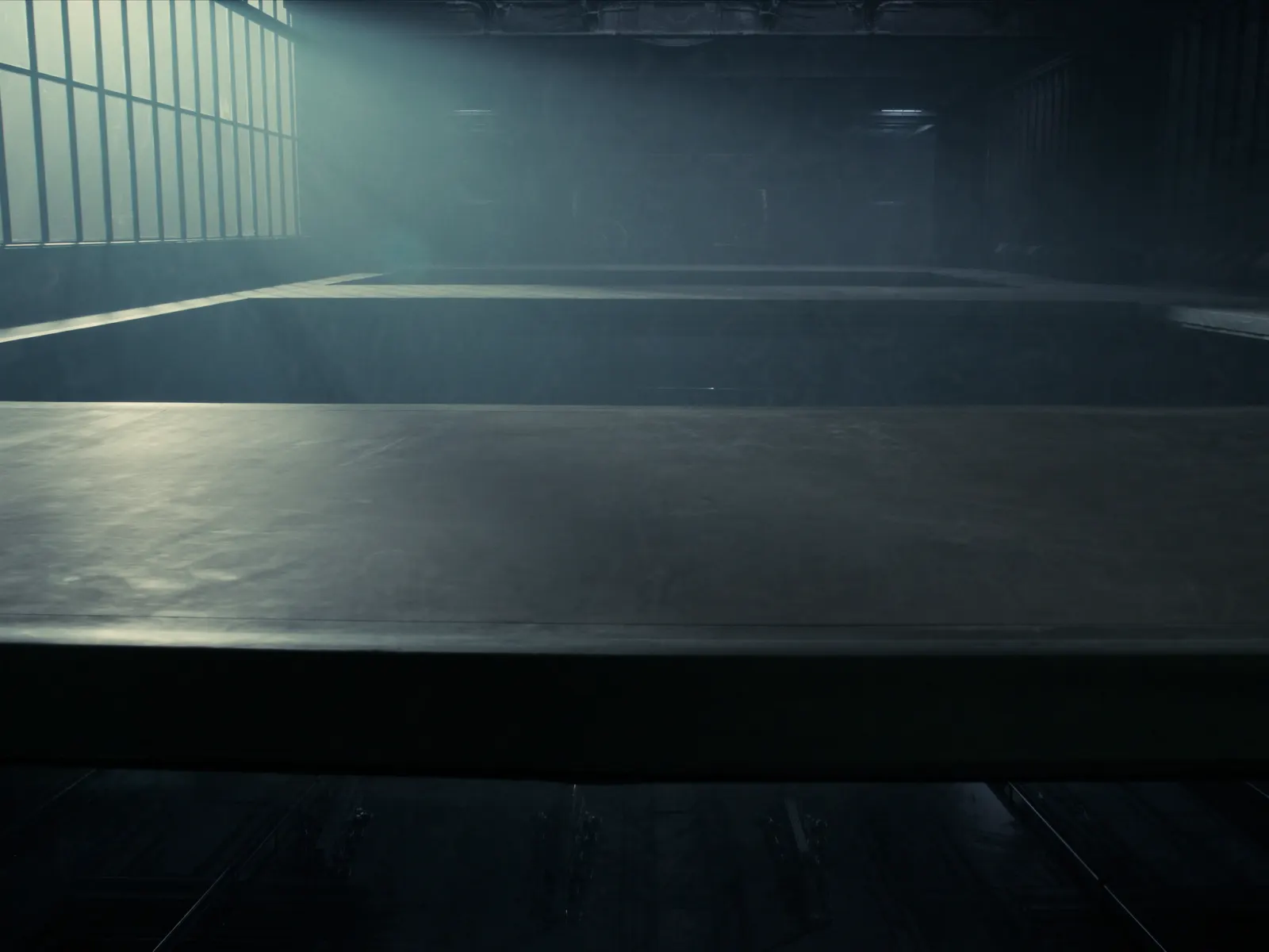 Cinematic Industrial Observation Gantry — Ambassador-Perspektive, Bain-style overlook